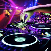 DJ vs A Spotify Playlist