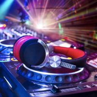 Questions To Ask A Wedding DJ
